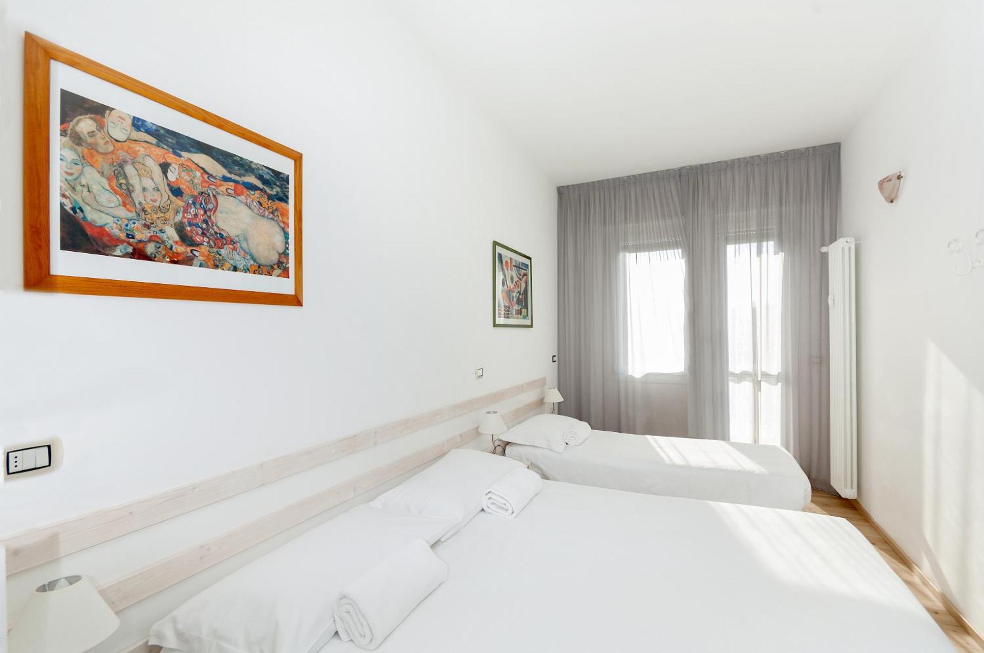 La Camera Bologna-Stazione Affittaly Rooms Eksteriør billede