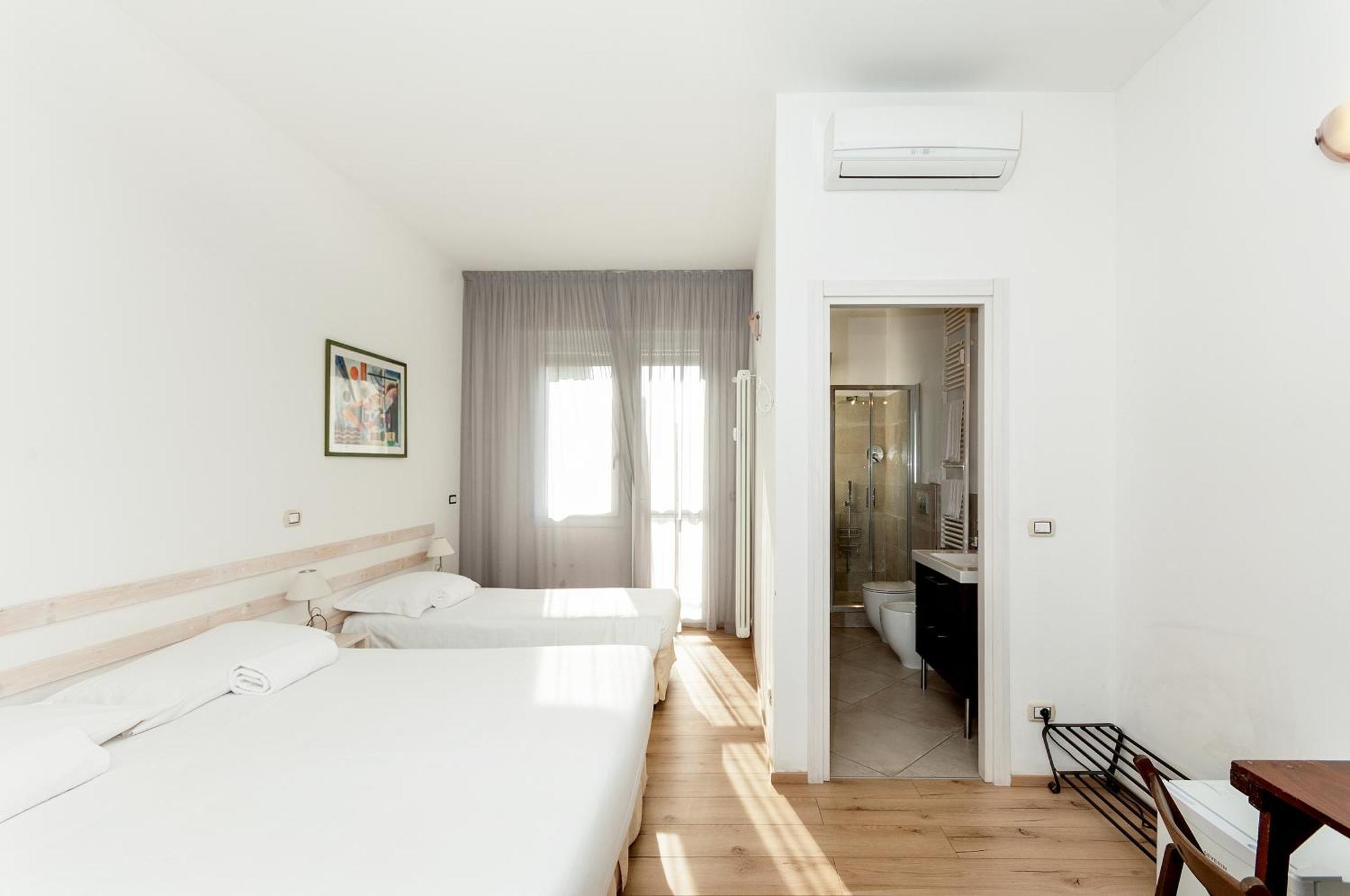 La Camera Bologna-Stazione Affittaly Rooms Eksteriør billede