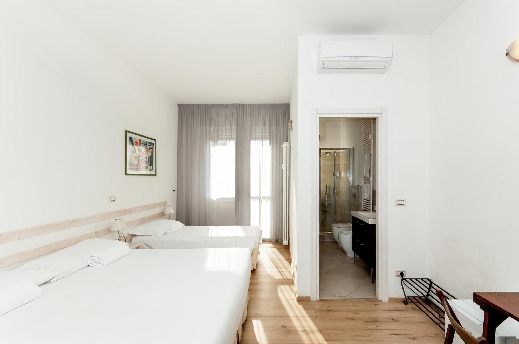 La Camera Bologna-Stazione Affittaly Rooms Eksteriør billede