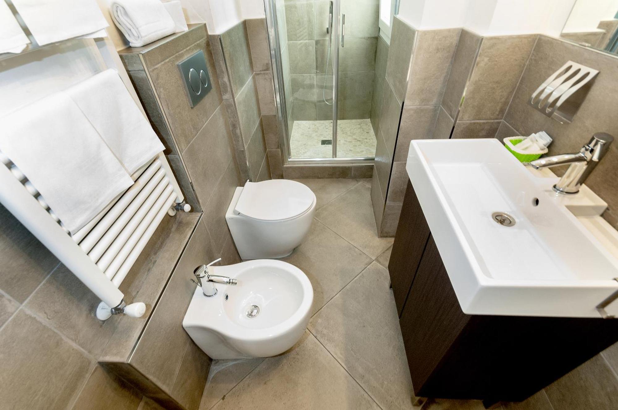 La Camera Bologna-Stazione Affittaly Rooms Eksteriør billede