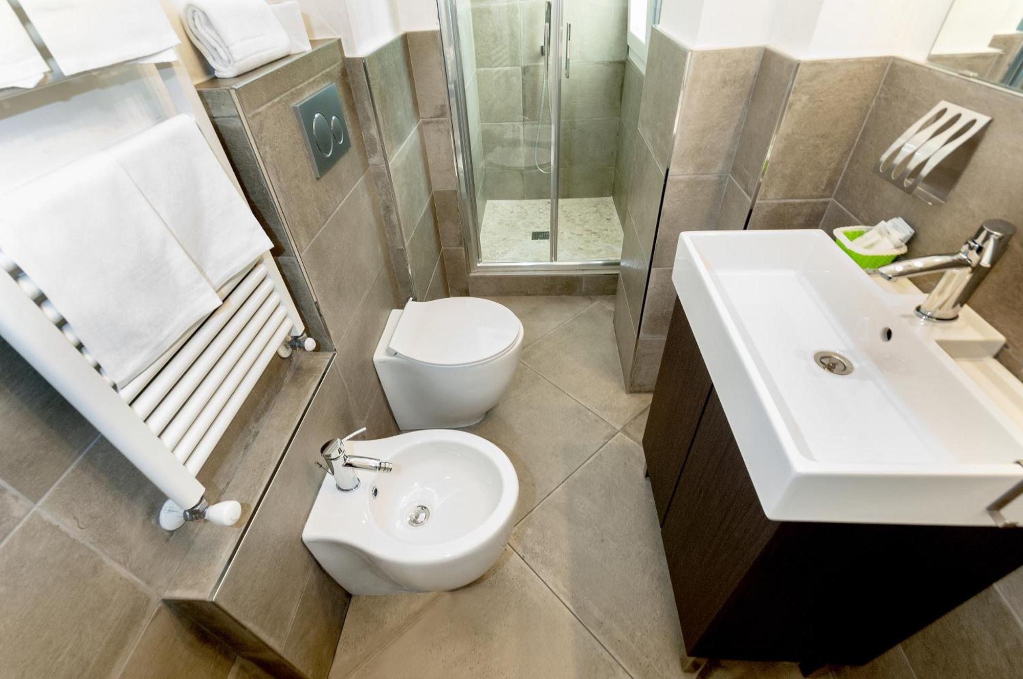 La Camera Bologna-Stazione Affittaly Rooms Eksteriør billede