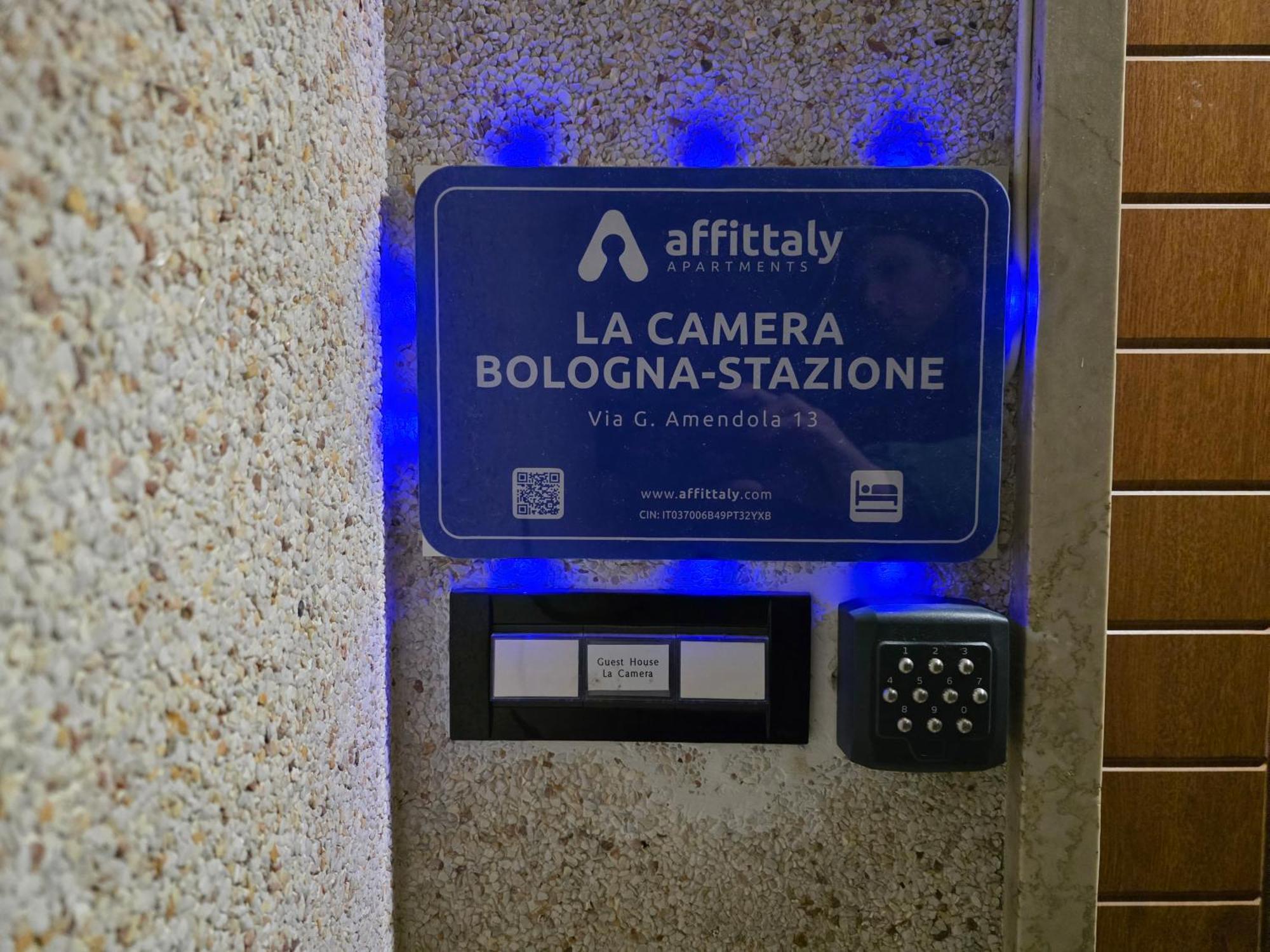 La Camera Bologna-Stazione Affittaly Rooms Eksteriør billede