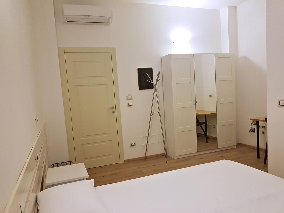 La Camera Bologna-Stazione Affittaly Rooms Eksteriør billede